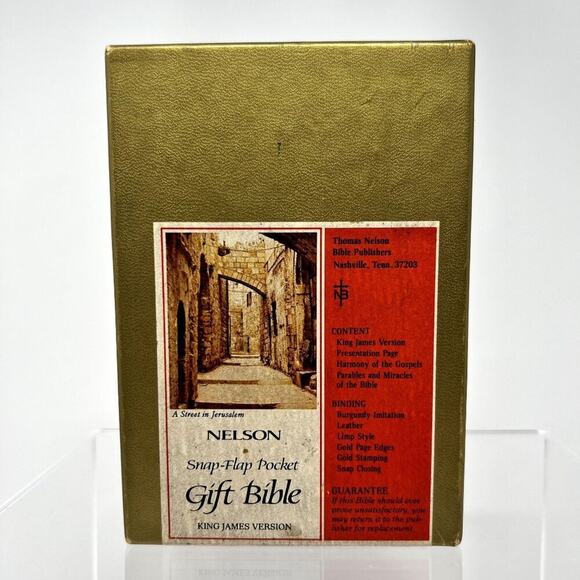 The Holy Bible Old and New Testaments in the KJV Snap Flap Pocket Gift 1970 HC - Picture 1 of 16